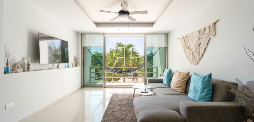 Departamento en venta en Acacia Condos, Riviera Maya, de 150 m²