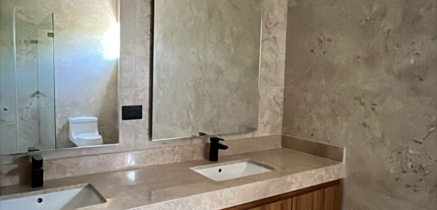 Casa Jazmines 25 en venta en Lagos del Sol, Cancún