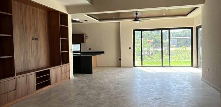 Casa Jazmines 25 en venta en Lagos del Sol, Cancún