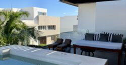 Casa amueblada en venta en Laguna 1, Puerto Cancún