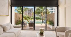 Casa en venta en Marina Canal Homes, Puerto Cancún, frente al canal