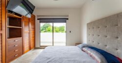 Casa en venta en Residencial Arbolada Cancún, Tulipanes