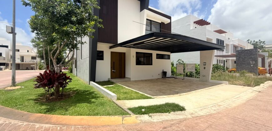 Casa en venta en Residencial Río, Cancún