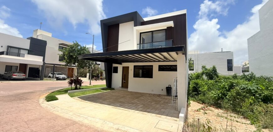 Casa en venta en Residencial Río, Cancún