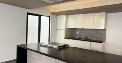 Casa en venta en Paseo de las Fuentes, Cancún, con alberca