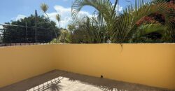 Casa en venta en Supermanzana 46, Cancún, con estudio y terraza