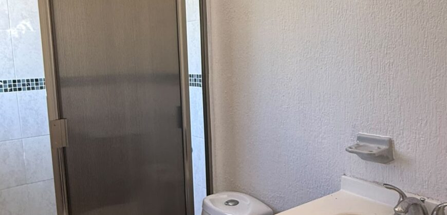 Casa en venta en Supermanzana 46, Cancún, con estudio y terraza