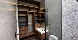 Casa en venta en Vía Cumbres, Cancún, con alberca y cascadas