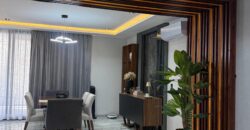 Casa en venta en Vía Cumbres, Cancún, con cuatro recámaras y alberca
