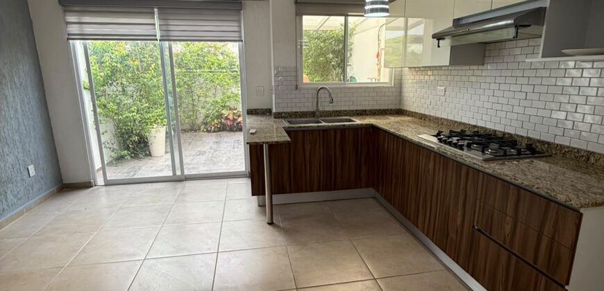 Casa en venta en Jardines del Sur 6, Cancún