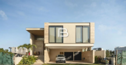 Casa amueblada en venta en Laguna II, Puerto Cancún con muelle privado