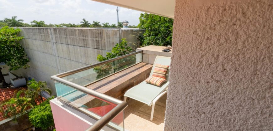 Penthouse amueblado en venta en Residencial Campestre, Cancún