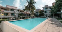 Penthouse amueblado en venta en Residencial Campestre, Cancún