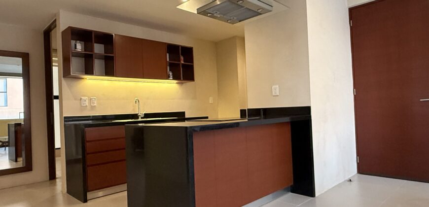 Departamento semiamueblado en venta en Residencial Arbolada, Cancún