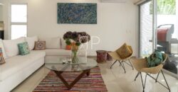 Casa con paneles solares en venta en Residencial Cumbres, Cancún