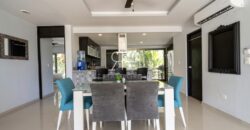 Departamento en venta en Acacia Condos, Riviera Maya, de 150 m²