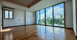Casa en venta en Los Canales de Puerto Cancún con muelle privado
