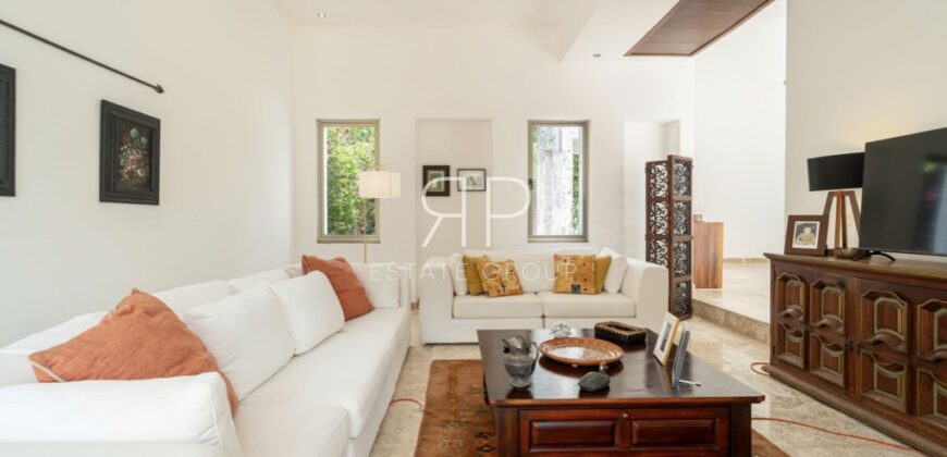 Casa con terreno de 1,000 m² en venta en Colonia Doctores, Cancún