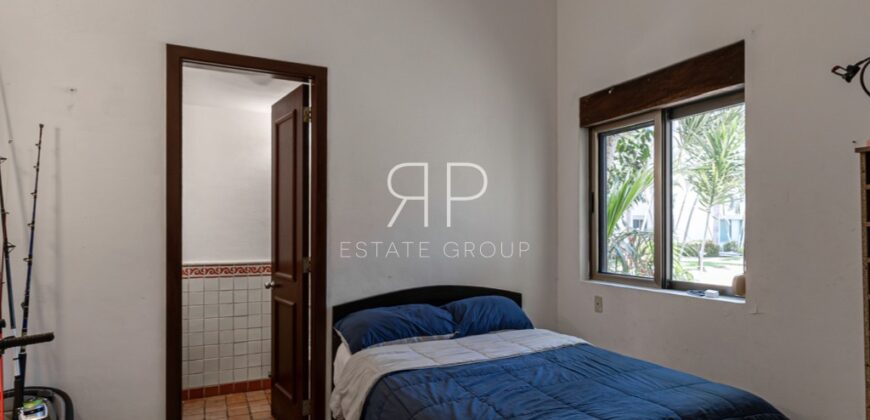 Departamento de tres recámaras en venta en Isla Dorada, Zona Hotelera de Cancún