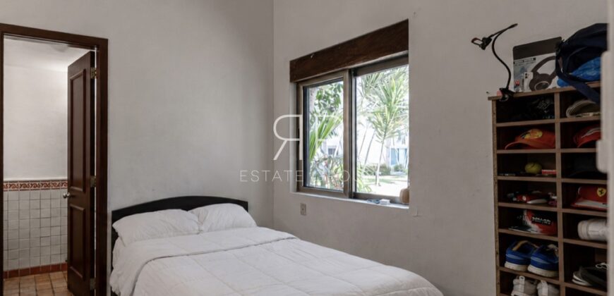 Departamento de tres recámaras en venta en Isla Dorada, Zona Hotelera de Cancún