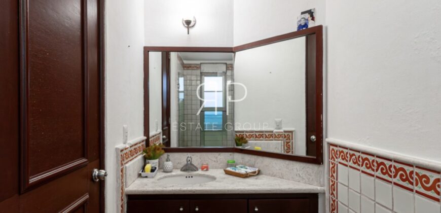 Departamento de tres recámaras en venta en Isla Dorada, Zona Hotelera de Cancún