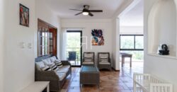 Casa de cinco recámaras en venta cerca del mar en Playa del Carmen