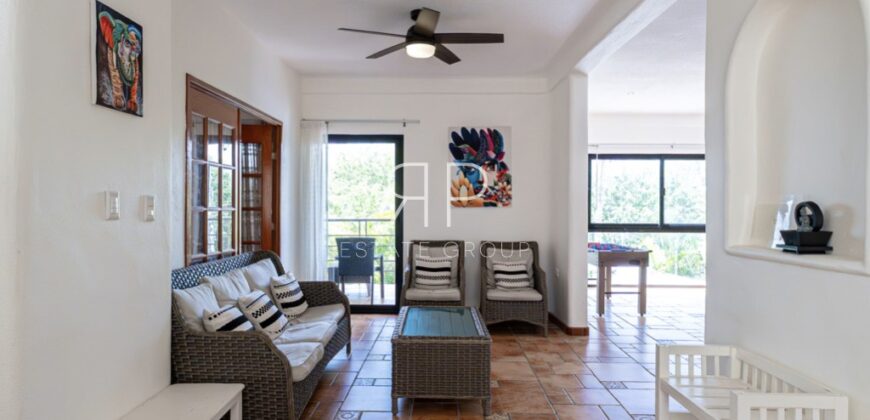 Casa de cinco recámaras en venta cerca del mar en Playa del Carmen
