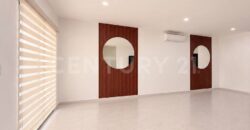 Casa con paneles solares en La Rioja Residencial, Cancún – $4,595,000 MXN