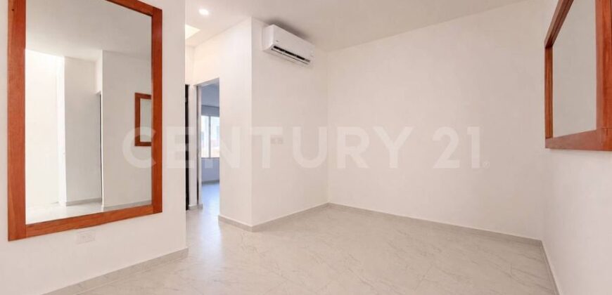 Casa con paneles solares en La Rioja Residencial, Cancún – $4,595,000 MXN
