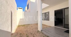 Casa con paneles solares en La Rioja Residencial, Cancún – $4,595,000 MXN