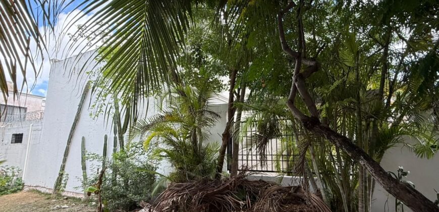 Casa de 4 recámaras en Supermanzana 46, Cancún – $3,500,000 MXN