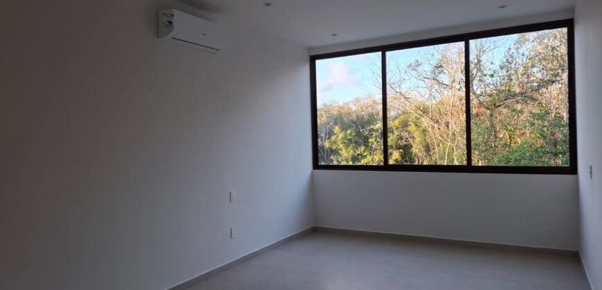 Casa con alberca en Vía Cumbres, Cancún – $9,500,000 MXN