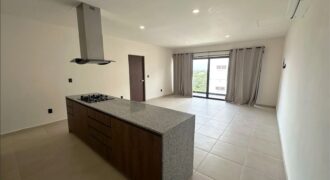 Departamento de 2 recámaras en H Living, avenida Huayacán – $3,200,000 MXN