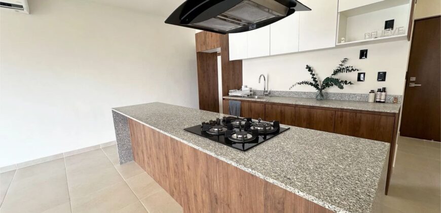 Departamento de 2 recámaras en H Living, avenida Huayacán – $3,200,000 MXN