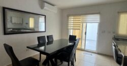 Casa de tres recámaras en Jardines del Sur IV, Cancún