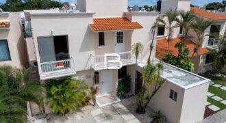 Casa de cuatro recámaras con alberca en La Piedra II, Cancún