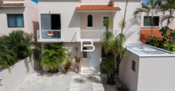 Casa de cuatro recámaras con alberca en La Piedra II, Cancún