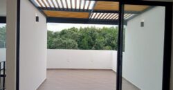 Casa con alberca y roof garden en Residencial Aqua, Cancún