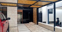 Casa con alberca y roof garden en Residencial Aqua, Cancún