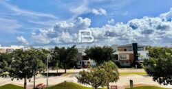 Casa de tres niveles con jacuzzi en Residencial Arbolada, Cancún
