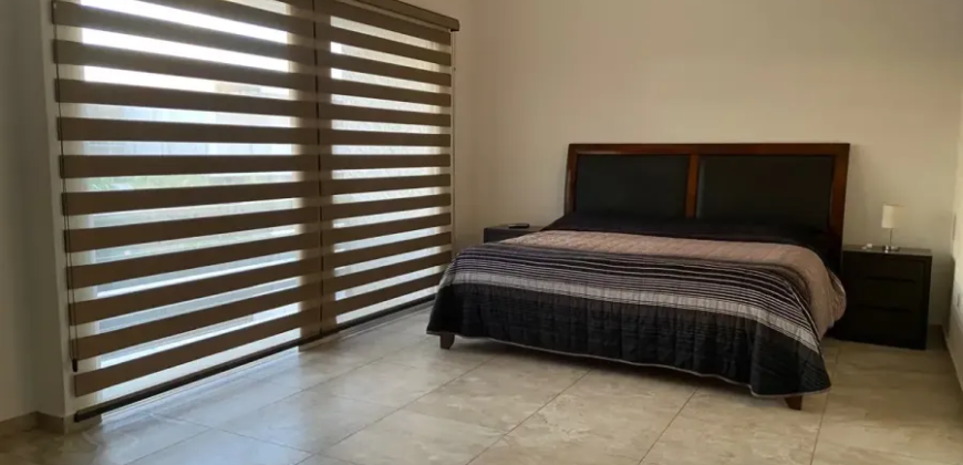 Residencia con alberca en venta en Supermanzana 11, Cancún